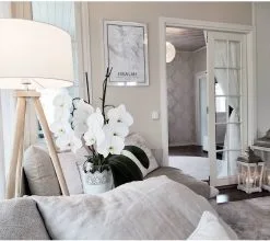 Beliani Lampa Podłogowa Drewniana Biała NITRA 14 Beliani Lampa Podłogowa Drewniana Biała NITRA -Wanny sklep undef src sa picid 749846 type whitesh image