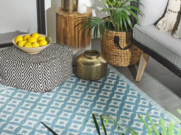 Beliani Dywan Zewnętrzny 120 X 180 Cm Jasnoniebieski THANE - obrazek 2