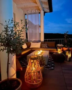 Beliani Dywan Zewnętrzny Dwustronny Czarno-biały ALADANA Różne Rozmiary -Wanny sklep undef src sa picid 807412 type whitesh image