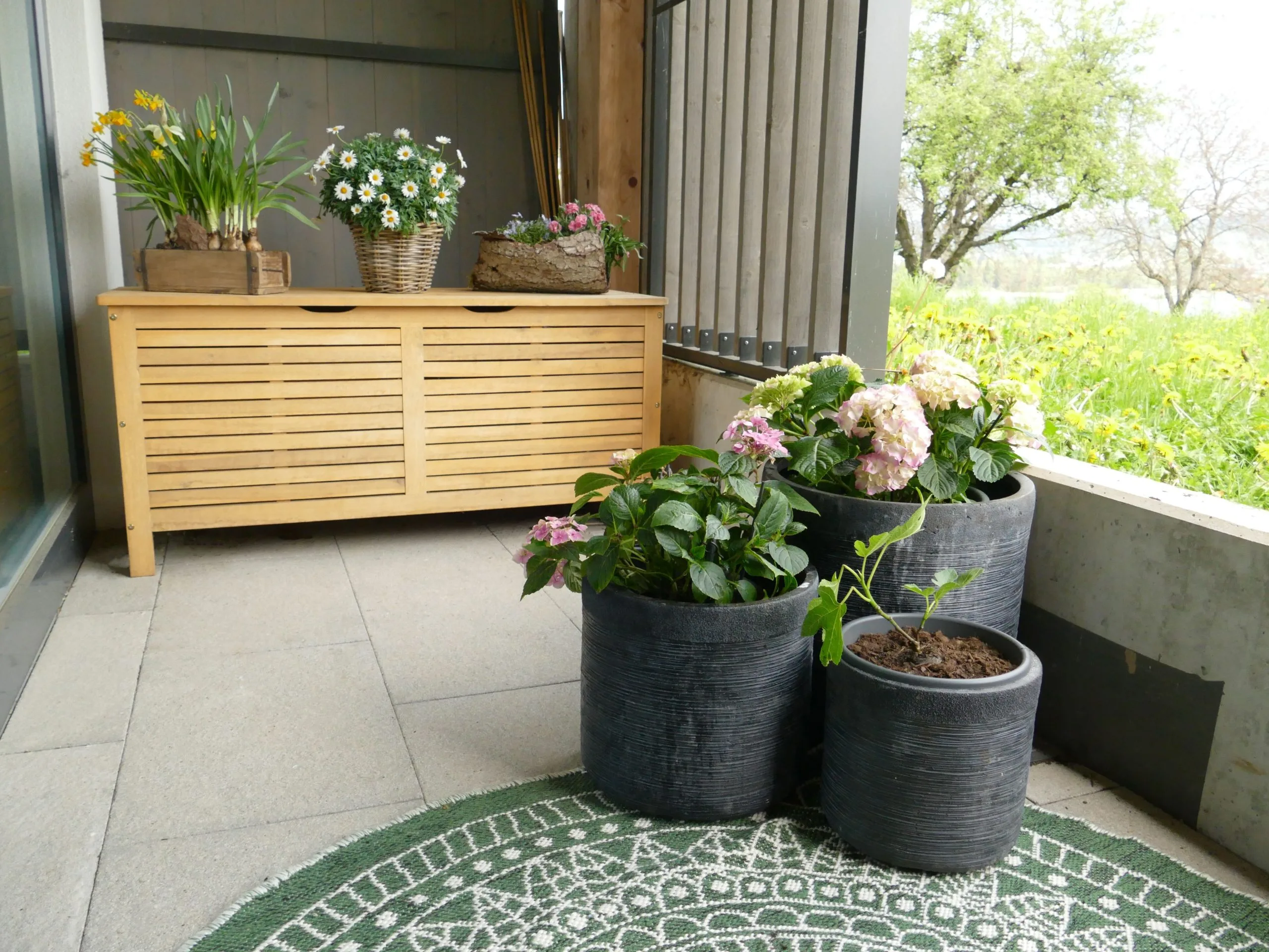 Beliani Dywan Zewnętrzny Dwustronny Okrągły ⌀ 140 Cm Beżowo-zielony YALAK - obrazek 6