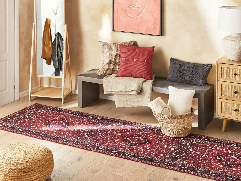 Beliani Dywan Czerwony VADKADAM Różne Rozmiary - obrazek 2